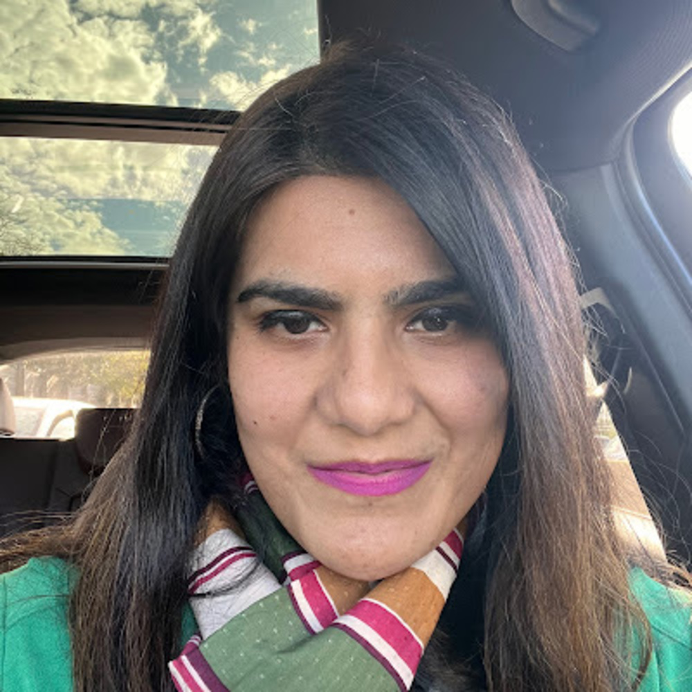 Meet your Posher, Dr. samia